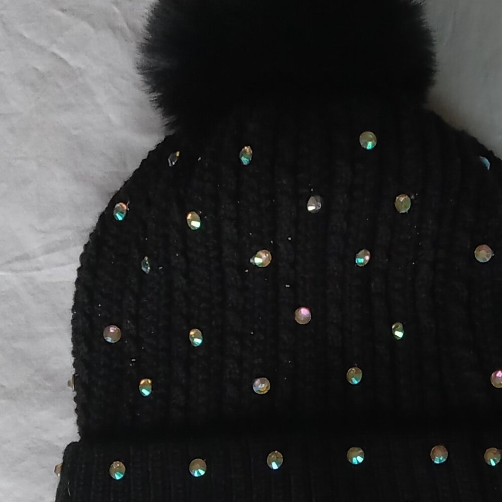 Dazzling RHINESTONE Dotted Ultra-Soft Black Pom Pom Beanie